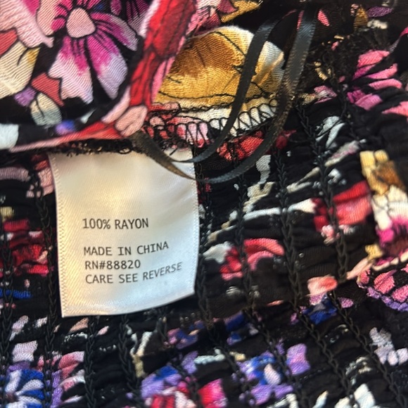 Cynthia Rowley Medium Top Floral Black Halter Smocked Back Wrap Belted NWT - Picture 6 of 7